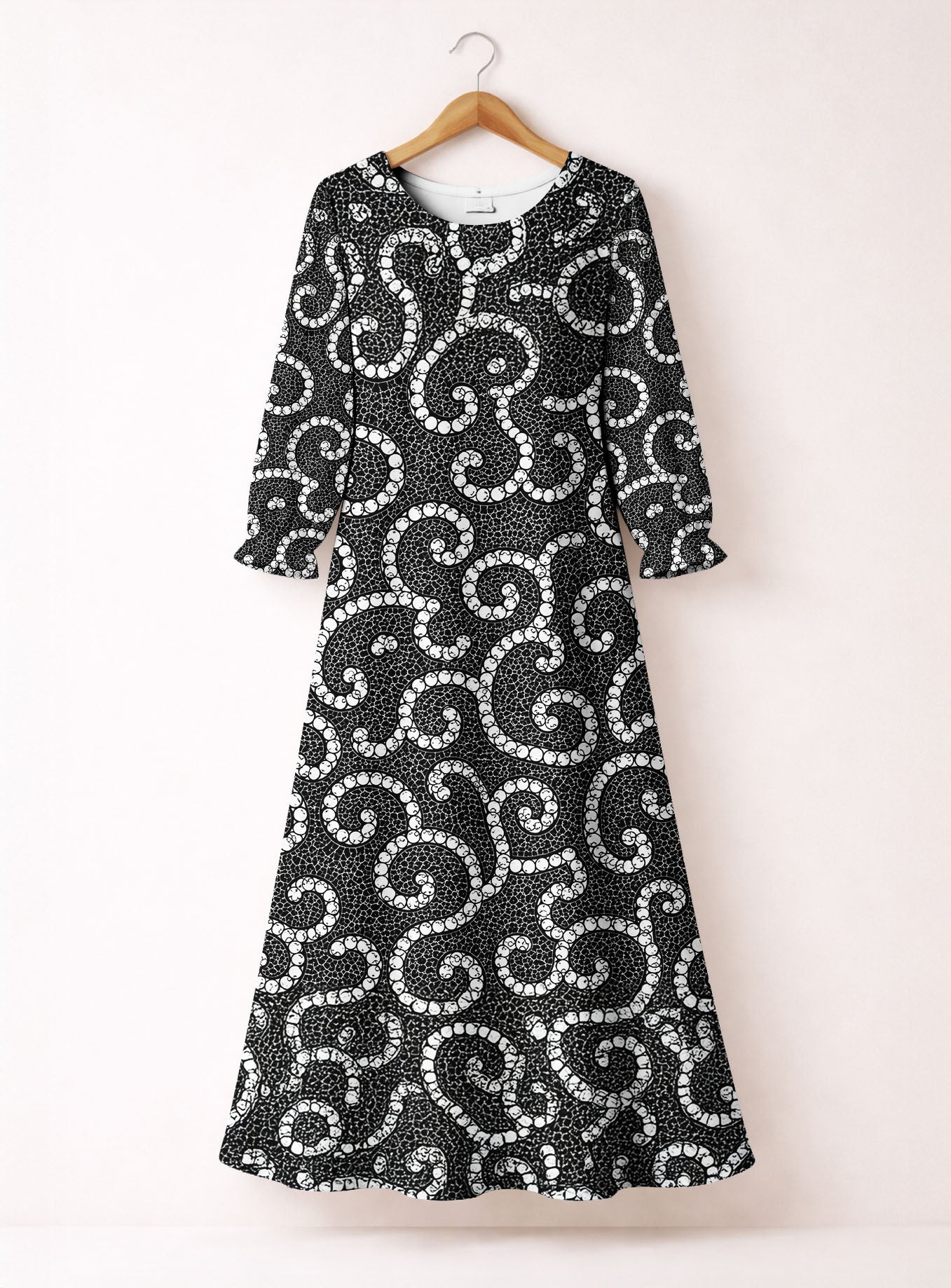 'Duara' Long Sleeve Maxi Dress