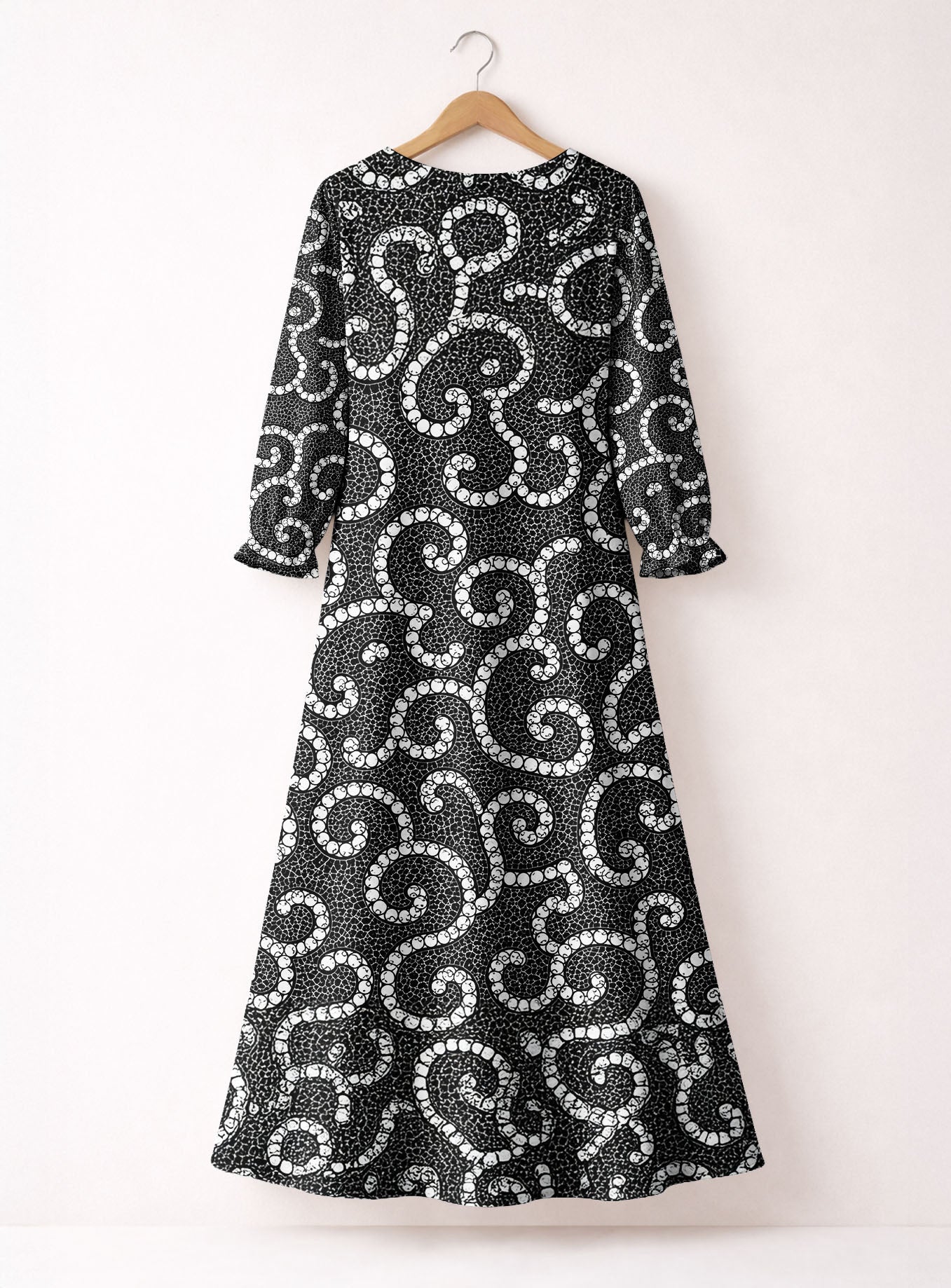 'Duara' Long Sleeve Maxi Dress
