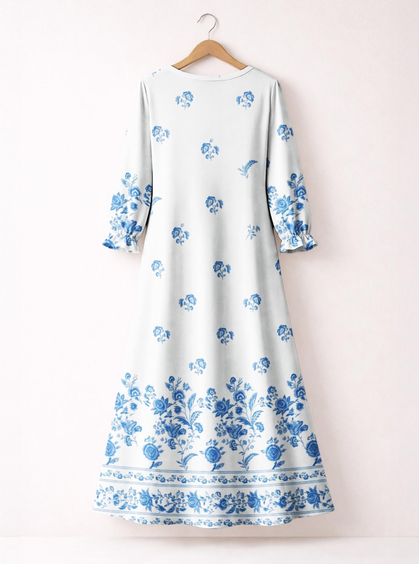 'Buluu' Long Sleeve Maxi Dress