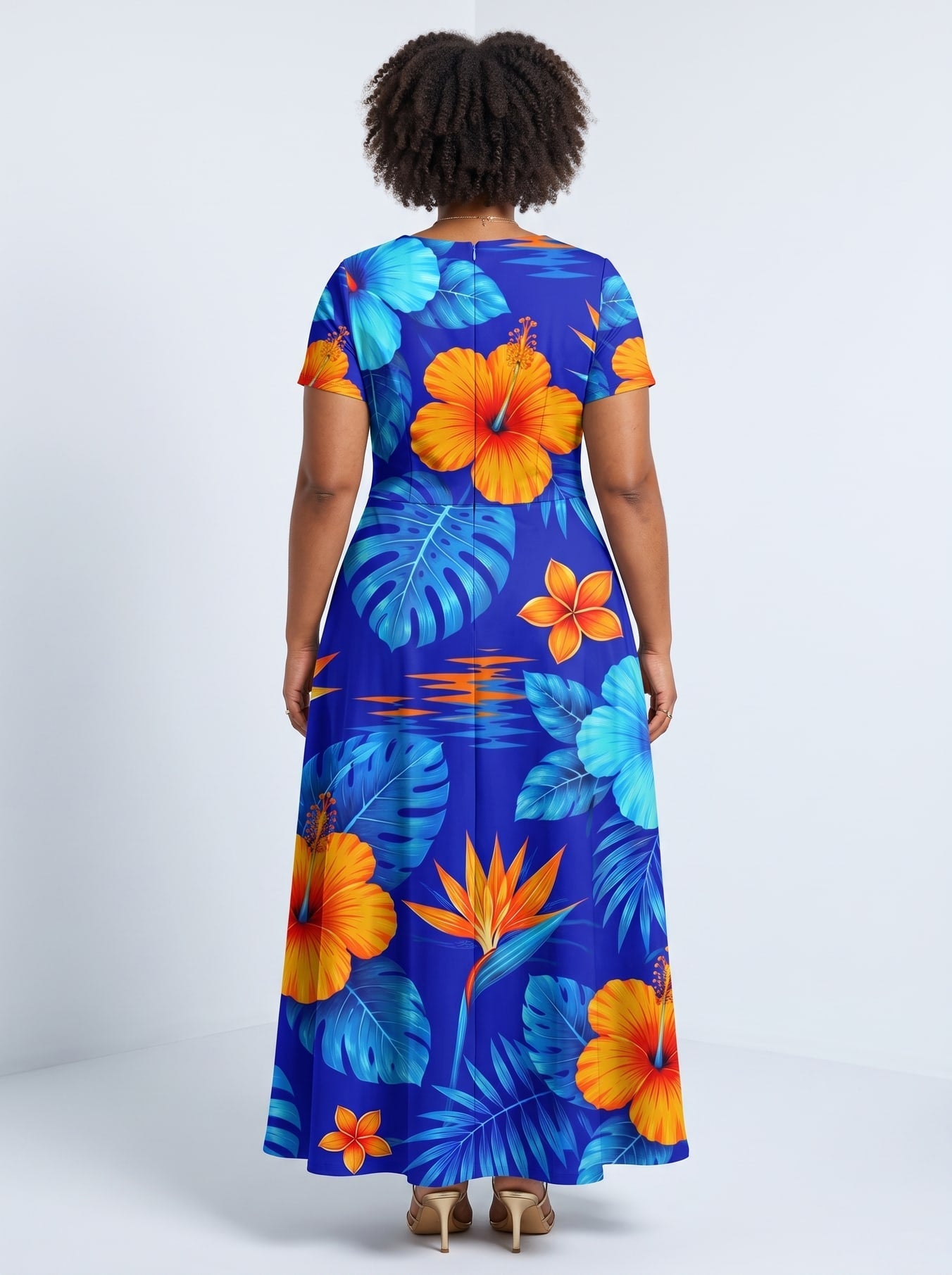 'Maua' Short Sleeve Maxi Dress