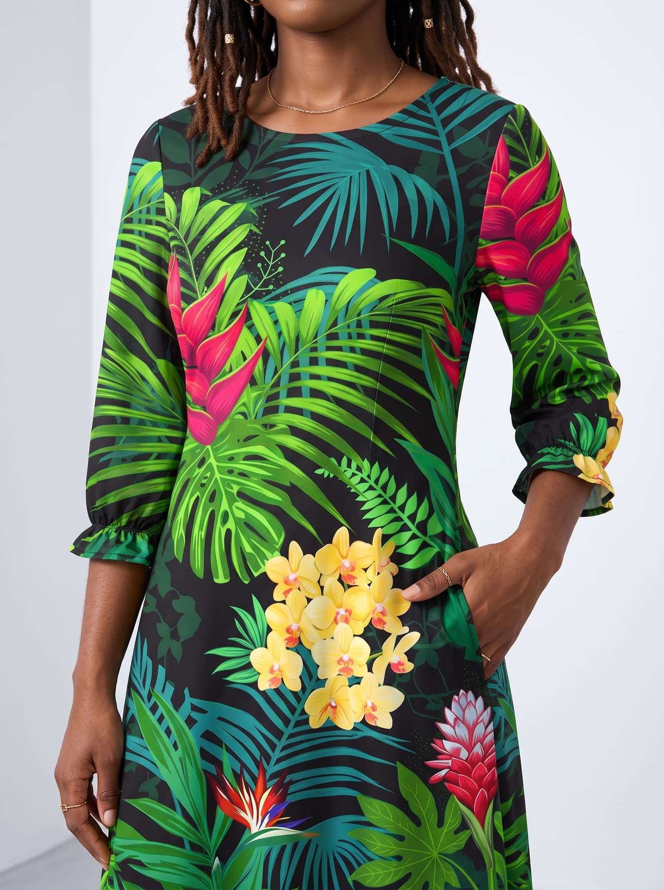 'Kitropiki' Long Sleeve Maxi Dress